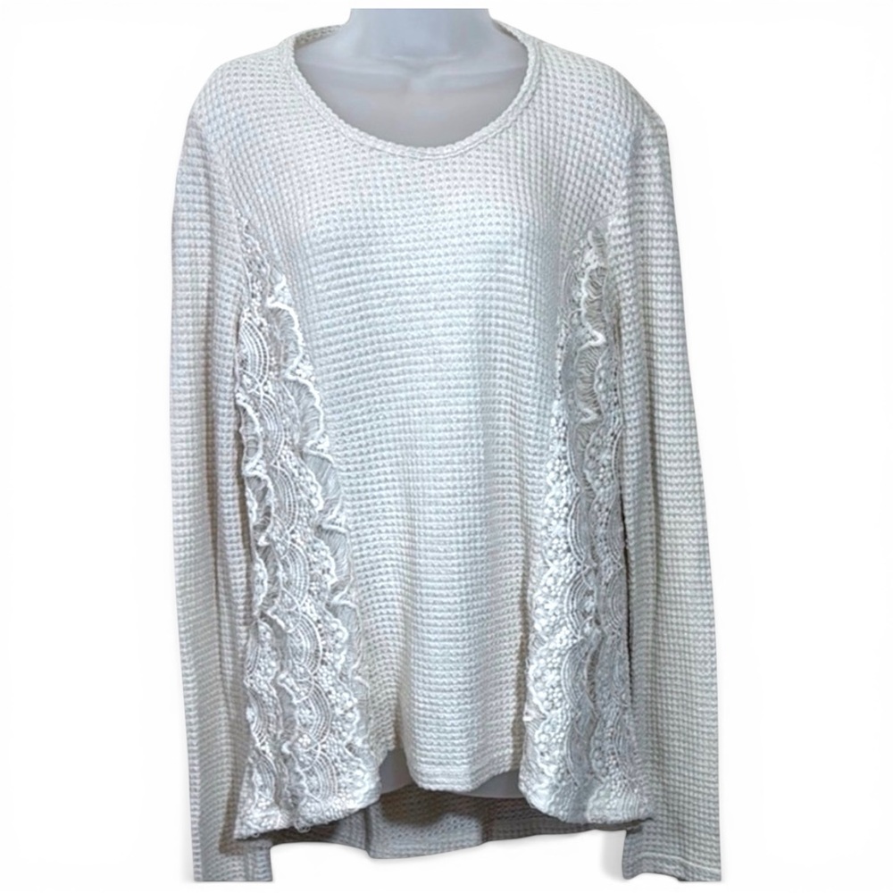 NWT ANDTHEWHY Cream Waffle Knit Thermal Top with Lace Insets‎